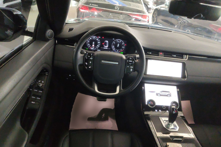 路虎 揽胜极光 2020款 249PS R-DYNAMIC SE 运动科技版中控内饰13