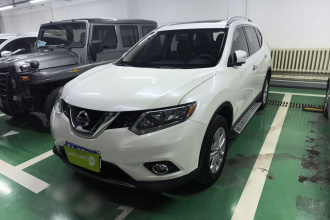 日产 奇骏 2014款 2.0L CVT舒适版 2WD