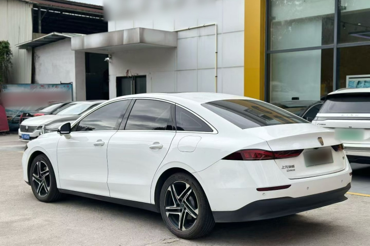 荣威D7 2023款 DMH 125km 卓越版车身外观6009