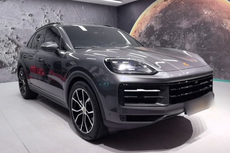 保时捷 2024款 Cayenne 3.0T车身外观6002