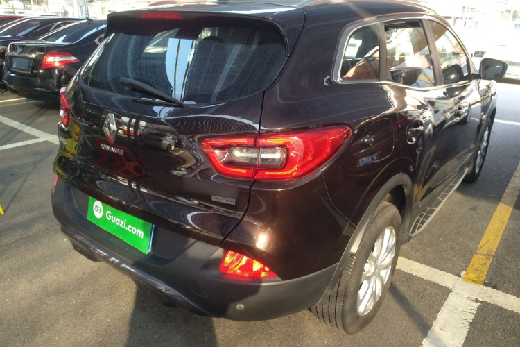 雷诺 科雷嘉 2016款 2.0L 两驱豪华版车身外观7