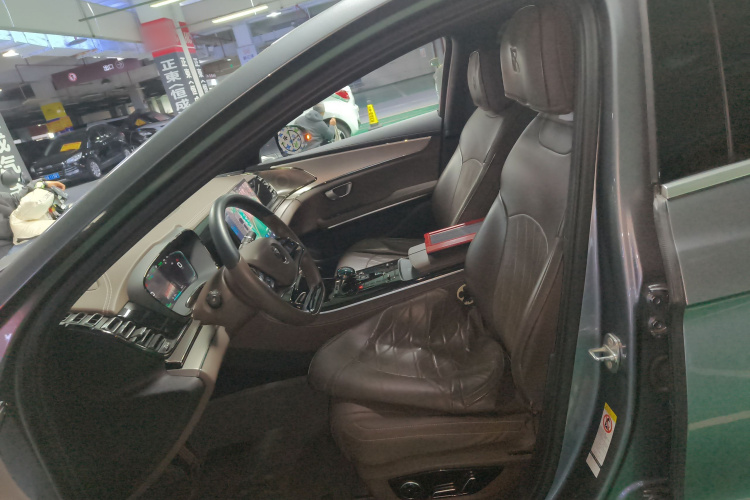 比亚迪 汉 2020款 EV 超长续航版豪华型局部细节19