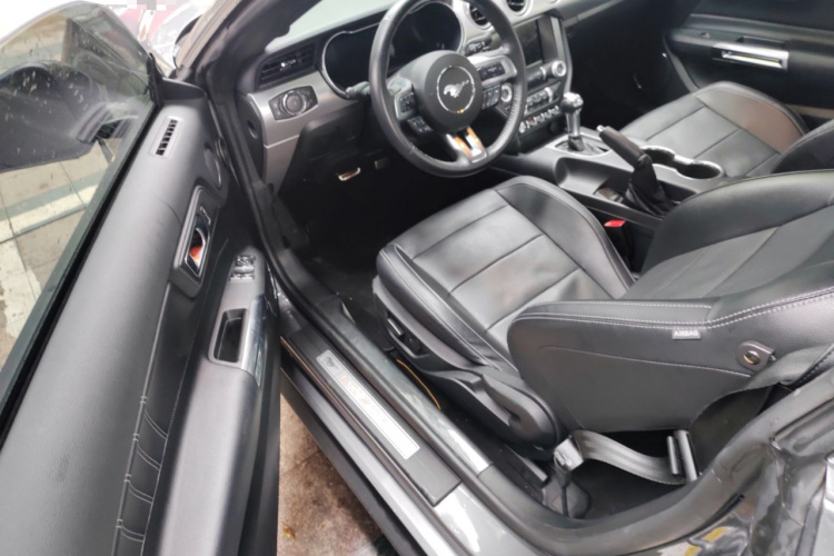 福特 Mustang 2021款 2.3T EcoBoost中控内饰20