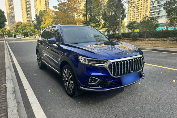 红旗HS5 2022款 2.0T 智联旗享四驱版车身外观6006