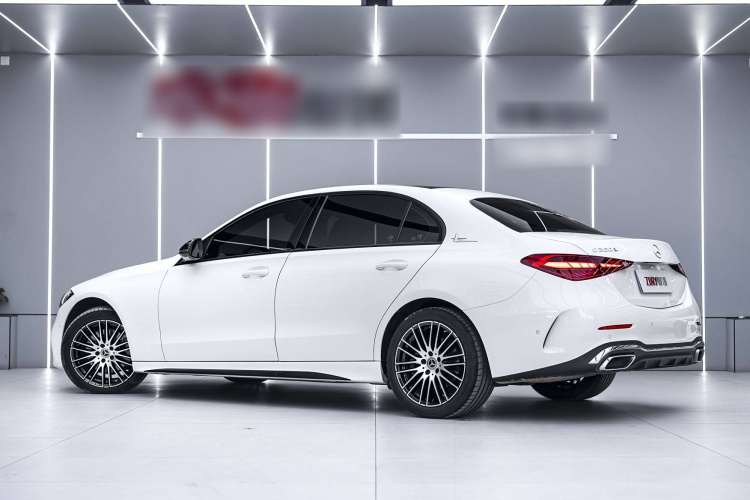 奔驰C级 2022款 改款 C 260 L 运动版车身外观6004