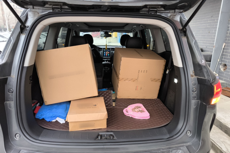 长安欧尚科赛Pro 2021款 1.5T 自动旗舰型 7座机舱底盘23