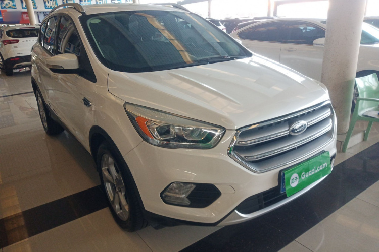 福特 翼虎 2017款 EcoBoost 180 两驱精翼型车身外观3