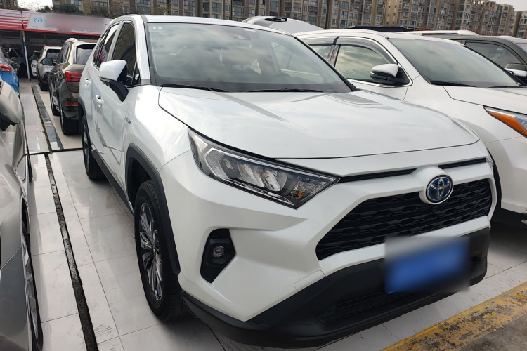 丰田 RAV4荣放 2023款 双擎 2.5L E-CVT两驱精英版车身外观3