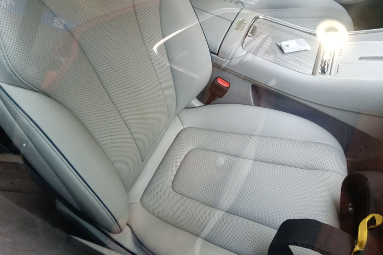 鸿蒙智行 智界S7 2024款 Pro 后驱长航版局部细节41