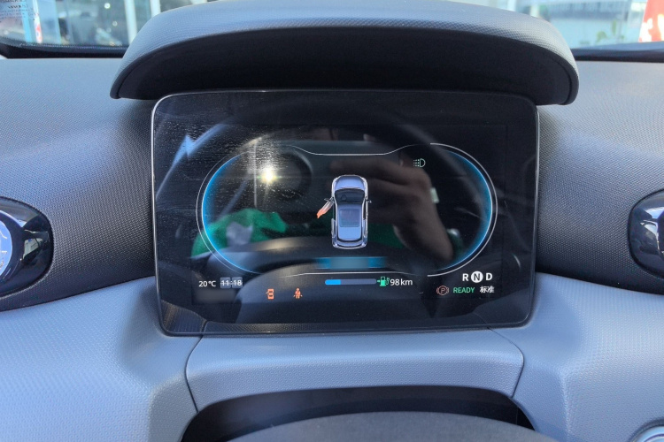 零跑汽车 零跑T03 2021款 400豪华版局部细节14