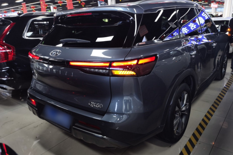 英菲尼迪QX60 2024款 2.0T 悦享版车身外观6004