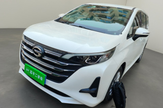 广汽传祺 传祺M6 2021款 270T DCT豪华版（六座）