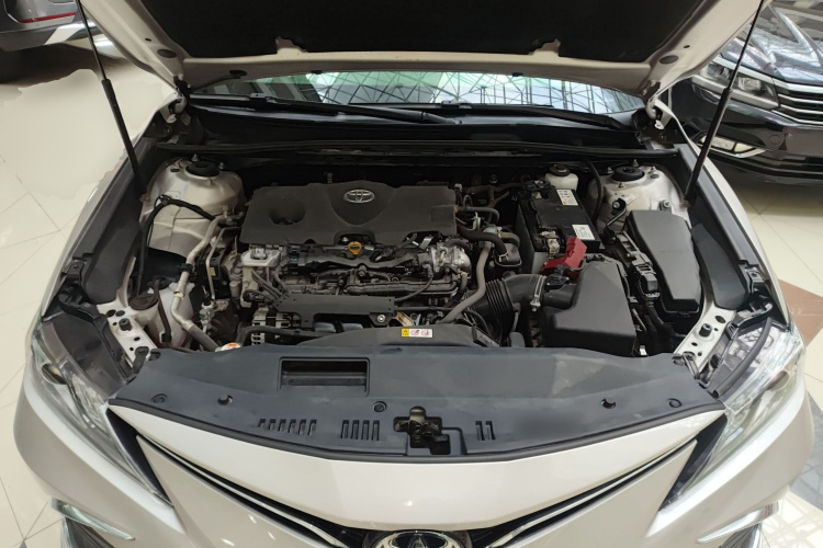 丰田 凯美瑞 2021款 2.5G 豪华版机舱底盘24