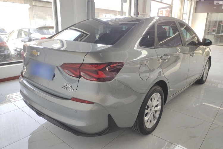 雪佛兰 科鲁泽 2024款 1.5L 双离合悦享版车身外观7