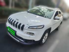 Jeep 自由光 2017款 2.0L 优越版