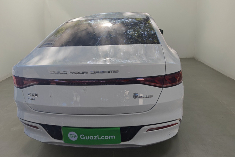 比亚迪 秦PLUS 2023款 冠军版 DM-i 55KM领先型车身外观6