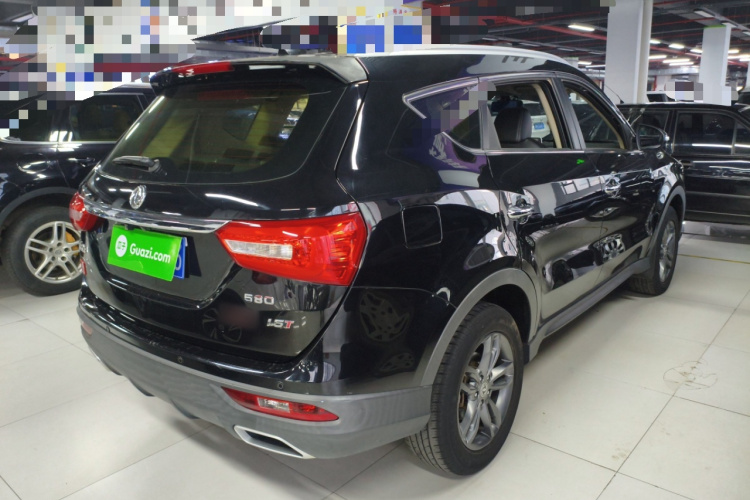 东风风光 风光580 2020款 1.5T 手动豪华型车身外观7