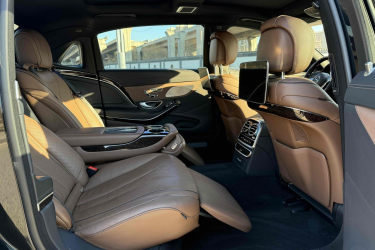 奔驰 迈巴赫S级 2019款 S 450 4MATIC中控内饰7006