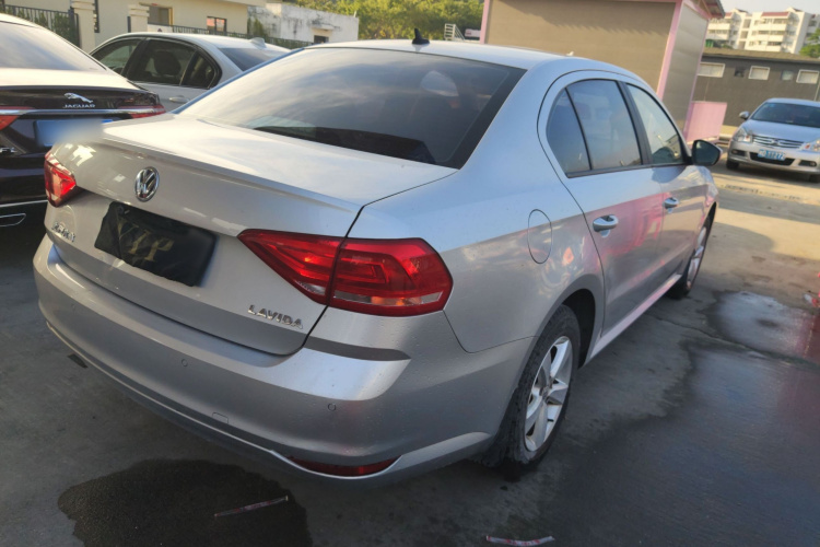 大众 朗逸 2015款 1.6L 自动风尚版车身外观6005