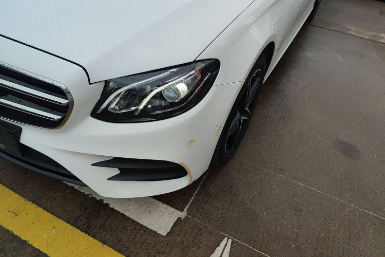 奔驰E级(进口) 2019款 E 260 运动版局部细节36