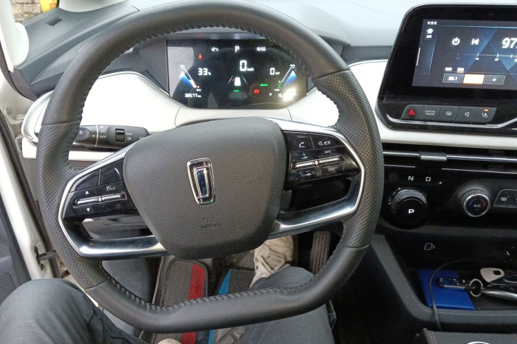 奔腾NAT 2022款 舒享出行 换电出租版中控内饰13