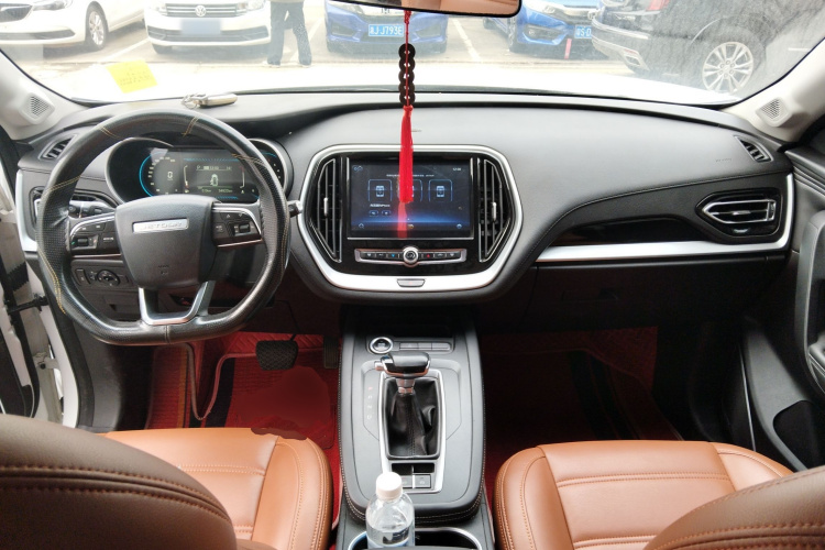 捷途X70M 2021款 1.5T DCT豪华伙伴型 5座中控内饰12