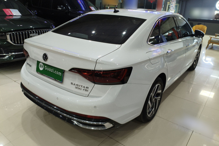 大众 速腾 2023款 300TSI DSG超越版车身外观7