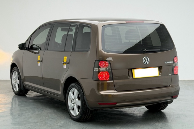 大众 途安 2013款 1.4T 手动风尚版5座车身外观6010