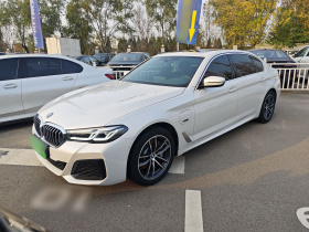 宝马5系新能源 2022款 改款二 535Le M运动套装