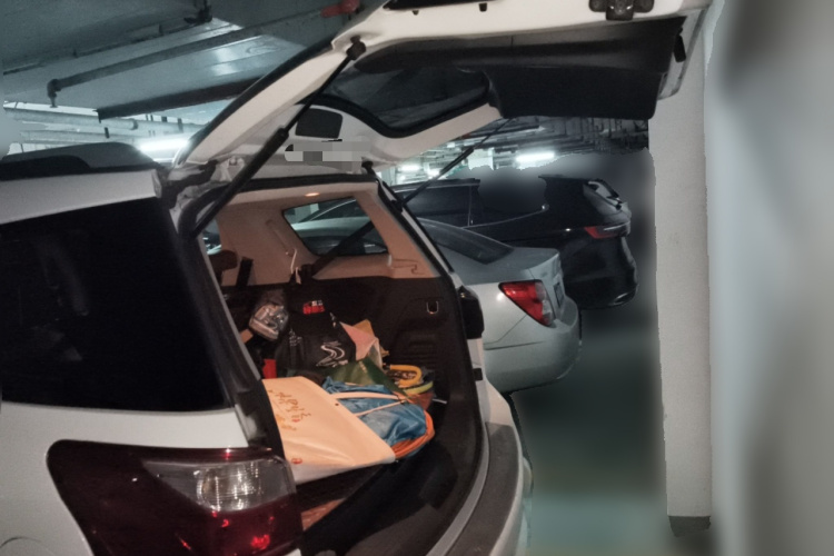 五十铃 mu-X牧游侠 2017款 3.0T 四驱自动尊享型 7座 国IV中控内饰23