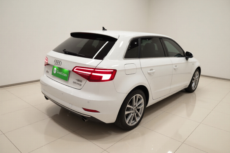 奥迪A3 2020款 改款 Sportback 35 TFSI 进取型 国VI车身外观7