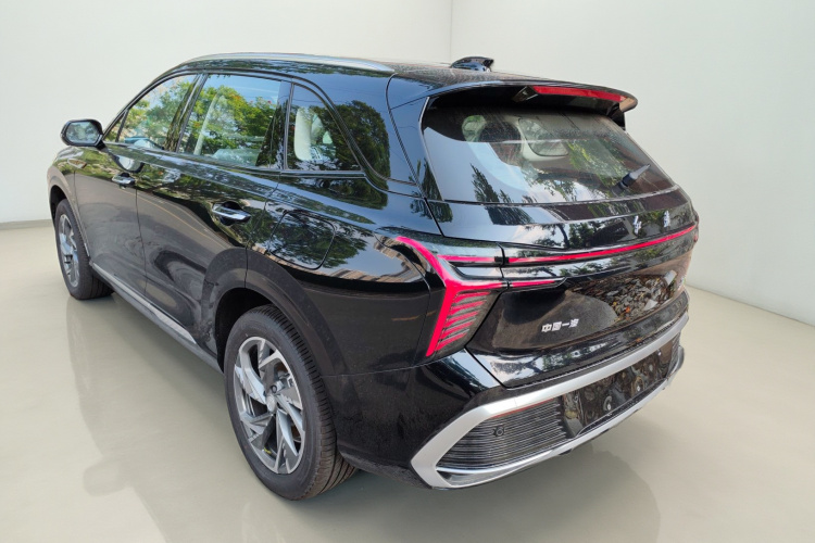 红旗HS3 PHEV 2025款 117km 劲为版车身外观5