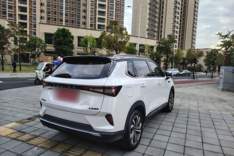 五菱汽车 五菱星辰 2021款 1.5T CVT星曜版车身外观6004