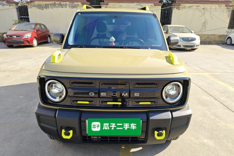 吉利银河 2025款 210km 熊猫骑士车身外观2