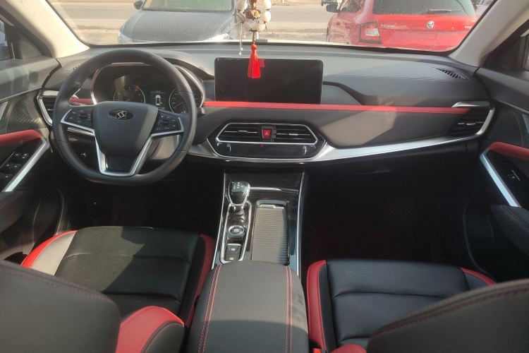 思皓X8 2021款 300T DCT豪华智联版 5座中控内饰7002