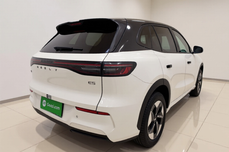 吉利银河 银河E5 2024款 530km 远航版车身外观7