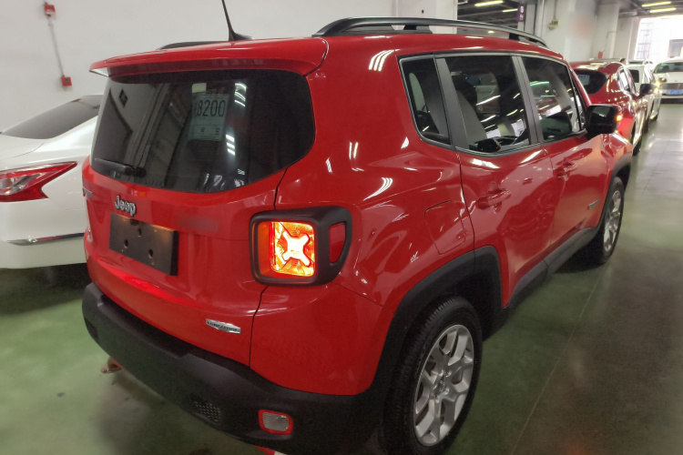 Jeep 自由侠 2016款 1.4T 自动高能版车身外观6005