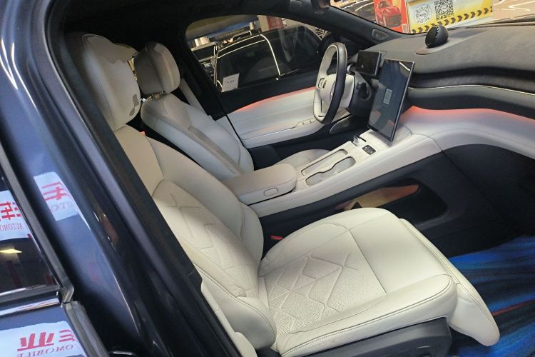 蔚来ES7 2022款 100kWh 首发版局部细节41