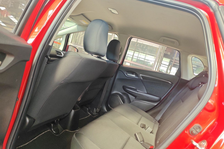 本田 飞度 2016款 1.5L SE CVT时尚型中控内饰7004