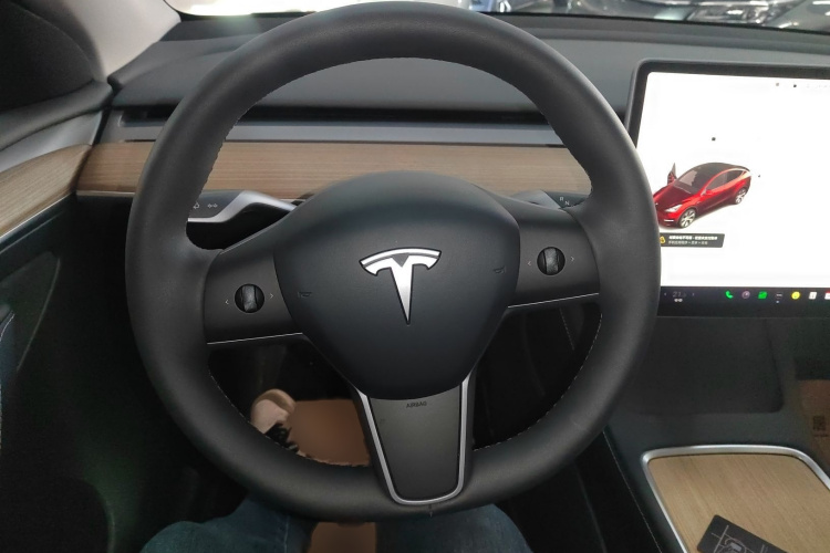 特斯拉 Model Y 2022款 后轮驱动版局部细节13