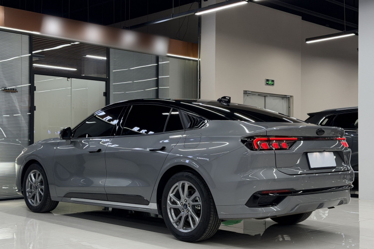 福特 蒙迪欧 2023款 EcoBoost 245 豪华型车身外观6006
