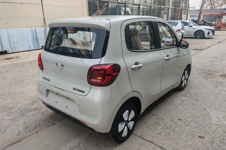 五菱汽车 宏光MINIEV 2025款 四门版 进阶款车身外观6003