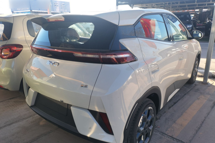 比亚迪 海鸥 2025款 智驾版 405km 自在版车身外观7