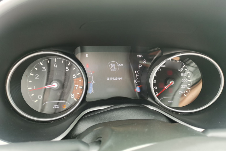 Jeep 指南者 2017款 200T 自动家享版局部细节14