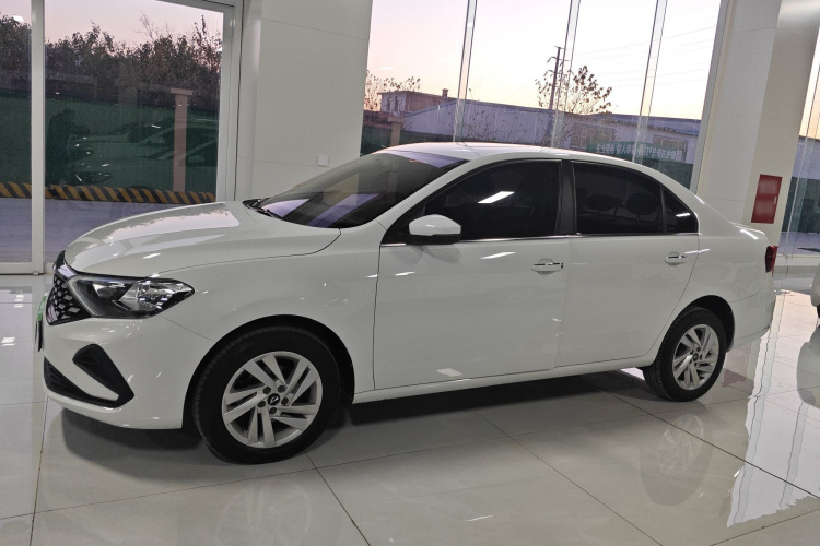 捷达VA3 2021款 1.5L 自动悦享版车身外观4