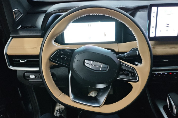 吉利汽车 豪越L 2023款 2.0T DCT旗舰型局部细节13