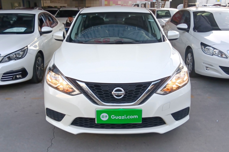 日产 轩逸 2022款 经典 1.6XE CVT舒适版车身外观2