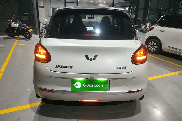 五菱汽车 五菱缤果 2023款 333km 快享款车身外观6004