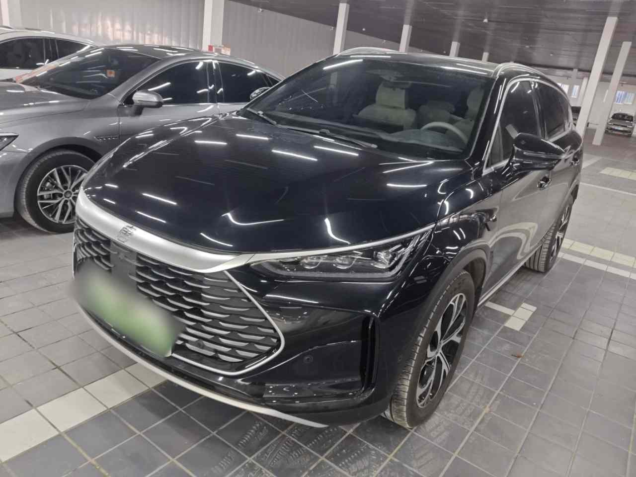 比亚迪 唐新能源 2025款 智驾版 DM-i 115KM 尊贵型(2)