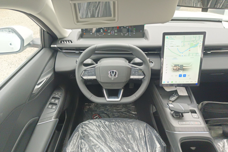 长安 逸动 2025款 蓝鲸 1.5T 500Bar尊贵型局部细节13